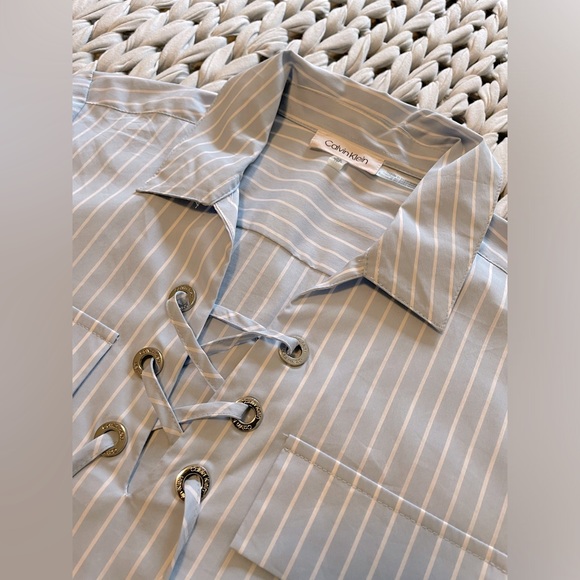 *SOLD* Calvin Klein Blouse - Picture 3 of 8